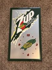 Rare Vintage 7UP Splash Mirror Wall Clock – Crisp Graphics & Excellent Condition picture