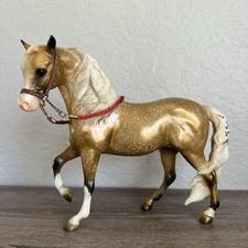 Breyer #700404 Glittery 2004 Holiday Horse, Glossy Dappled Gold Marabella picture