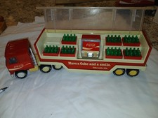 Vintage Buddy L Coca-Cola Semi Truck Trailer Vending Machine Bottle Cases 1980s picture
