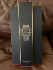 CHIVAS REGAL 25 YEAR OLD BLENDED SCOTCH WHISKY EMPTY BOTTLE AND BOX  700 ML picture