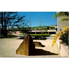 The Garden Of The Oakland Museum D Kiley Oakland CA Vintage Postcard SPQ17 picture