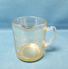 Vtg Fire King USA Oven Glass 8oz Measuring Cup W/Pour Lip - 1 Cup picture