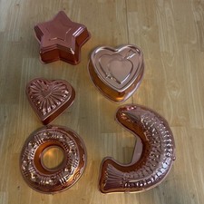 Lot Of 5 Vintage Metal Copper Decor Jello Mold Fish Heart Star Ring Bright Color picture