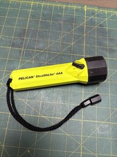 Pelican Stealthlite Submersible Flashlight Parts Not Working picture