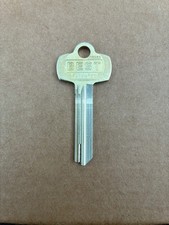 Best lock Cormax J1 OEM key blank picture
