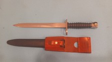 VINTAGE VICTORINOX SWISS M1957 BAYONET w/ SCABBARD & KLAUSER WINTERTHUR FROG picture
