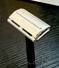 Vintage 1967-1968 Schick Krona DE TTO Safety Razor picture