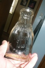 EXT RARE NEAR MINT 1946 IDEAL DAIRY ONE PINT MILK BOTTLE SHELBY. MICH. picture