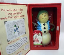 Hallmark Fun in Fridge Talking Snowman, Light Activated, Tested Works XMAS 2009 picture
