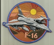 F-16 USAF PATCH DESERT COMBAT FIGHTER JET WAR AIRCRAFT AVIATION PILOT USA FLY picture