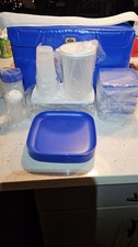 Vintage & Rare 1986 Tupperware Picnic Box W/Service For Four-Never Used picture