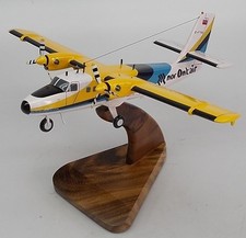 DHC-6 NorOntair De Havilland Desk Airplane Desk Wood Model Small New picture