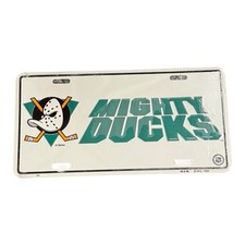 Mighty Ducks NHL Hockey Souvenir License Plate 1993 Walt Disney White picture