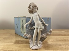 LLADRO Retired 1984 Blue Moon Girl Porcelain 8.75