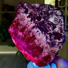 483G Natural black rose fluorescent cube fluorite crystal glow under UV light picture