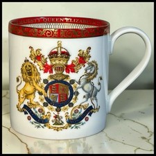 Royal Collection Trust Queen Elizabeth II 2013 Coronation Bone China Mug English picture