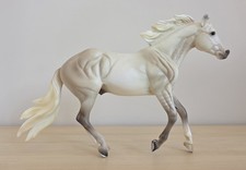 Breyer Traditional Model Horse ASHTON #301181 Latigo Loping Quarter TSC 2022 picture