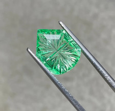 Lab Grown Sapphire Fantasy Cut 5.20 Ct (12x10mm) Green Color picture