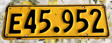 1961 New Zealand EXEMPT License Plate POLICE FIRE foreign GOVERNMENT NZ E45 952 picture