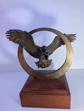 Wally Shoop 1984 Bronze Eagle Sculpture Wood Base #198 of 1500 Nice Excellent picture