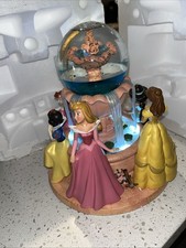 NIB Disney Princess Castle Musical Snow Globe A Dream Is a Wish Your Heart Makes picture