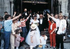 Tina York, husband Michael Kudritzky, well-wishers, guests, - 1985 Old Photo picture