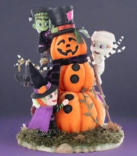 Katherine's Collection: Ghouls Building Pumpkin Man picture