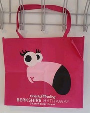 2023 Berkshire Hathaway Annual Meeting Tote Bag Warren Buffett Omaha picture