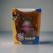 CUBIX Robots Programmable *MXMUTT* 2001 Pink/ Turquoise  Read Description  picture