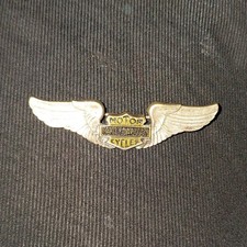 Harley-Davidson Motorcycles Winged Wings Metal Pin / Brooch Lapel Pin picture