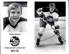 CGE6 Original Photo THOMMIE BERGMAN 1977-78 WINNIPEG JETS WHA HOCKEY DEFENSE picture