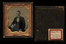 Ambrotype Photo of Man Murderer who Disappeared Crime Murder Mystery Antique picture