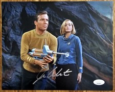 William Shatner STAR TREK Signed Autograph Auto 8x10 Photo JSA picture