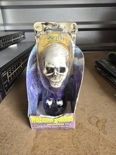 Quest Limited Edition Wobblin Goblins Skull Bobblehead #488 New Sealed 2001 picture