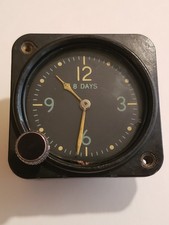 WWII Elgin Aircraft Cockpit Clock 8 Day  Part No. 1776 – Spec 94-27970  Working picture