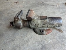 Vintage Wilton Bullet Vise 3