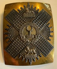 RARE 1881 GORDON HIGHLANDERS SHOULDER BELT PLATE MARKED TO AN EDINBURGH MAKER picture