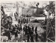 Michael Curtiz CAPTAIN BLOOD Original photograph taken on the set of #158497 picture