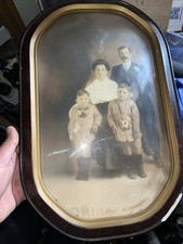 Antique Early 1900s Hand Tinted Family Portrait Photo Convex Bubble Glass Frame picture