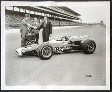 1965 Jim Clark Winner Lotus Ford Jim Smith Indianapolis Indy 500 IMS 8x10 Photo picture