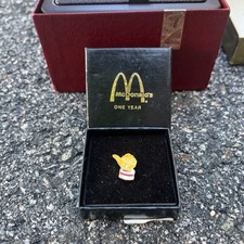 Vintage McDonald’s One Year Employee Pin w/ Original Box Collector’s Enamel Pin picture
