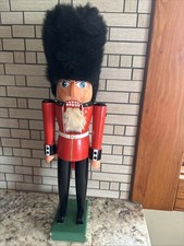 OLD WORLD 16” Tall CHRISTMAS BRITISH GUARD WOODEN NUTCRACKER Germany picture