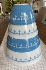 Vintage Pyrex Snowflake Blue Set of 4 Mixing Bowls 401 402 493 404 MCM picture