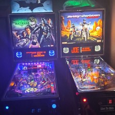SEGA 1999 Batman Dark Knight  7500 $  HD Pinball Machine 6000$ New  /BOTH 11,500 picture
