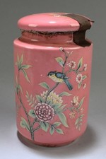 Chinese Porcelain Container picture