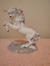 Princeton Gallery Love’s Majesty w COA Fine Porcelain White Unicorn Floral Mane picture