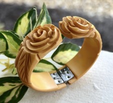 VTG Bakelite Art Deco Heavily Carved Butterscotch Yellow Roses and Leaf Bangle picture