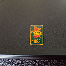 Eastman Kodak 1993 Collectible Pinback Lapel Pin w/ Clutch Back ©1992 Co. picture