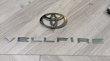 Significant price reduction Genuine new Toyota VELLFIRE emblem new car removal picture