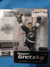 McFarlane Toys Wayne Gretzky Los Angeles Kings NHL Legends Series 1 Figure  picture